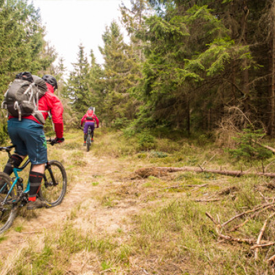 TEST: mtb kaťasy Kilpi HURRON a Kilpi FREESTYLE 