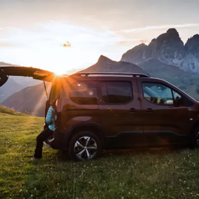 TEST: Dva t&yacute;ždne s Peugeot RIFTER - ide&aacute;lne auto pre bajkera?