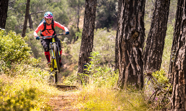 Cyprus - zabudnite na pl&aacute;že! Enduro na ostrove l&aacute;sky, časť 2