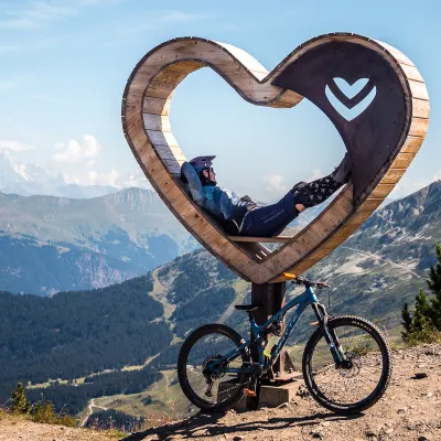 M&eacute;ribel - tam, kde jazd&iacute; Loic Bruni a najlep&scaron;&iacute; trail leta