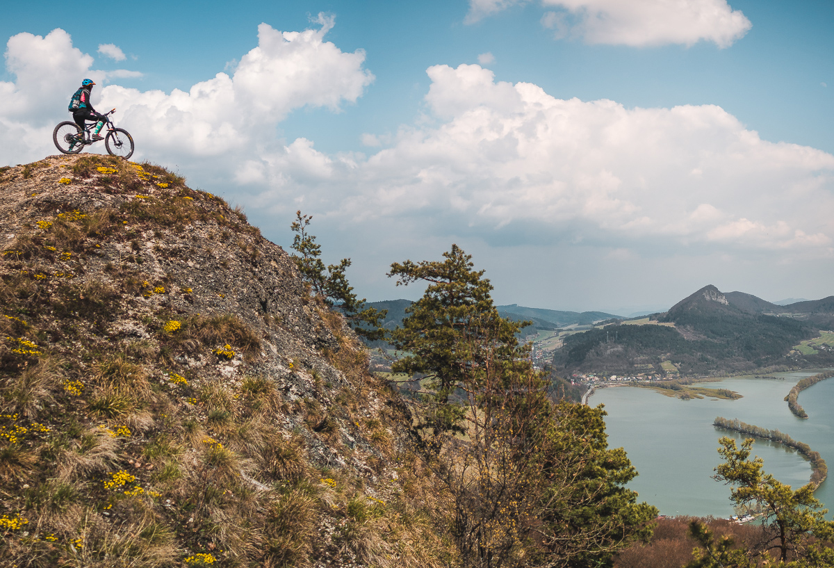 ERGON GE1 Evo - revolučn&eacute; gripy navrhnut&eacute; pre enduro