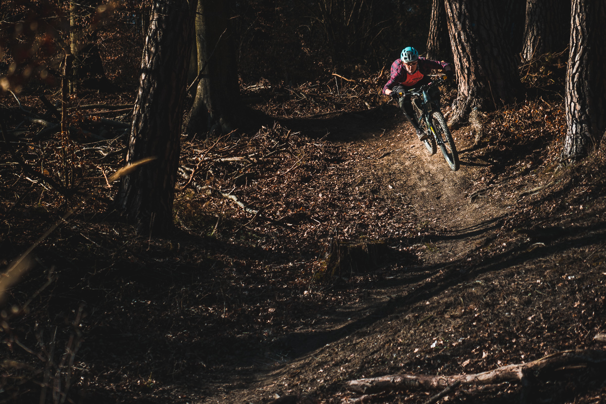 ERGON GE1 Evo - revolučn&eacute; gripy navrhnut&eacute; pre enduro