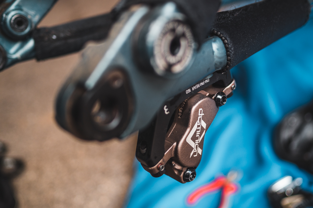 Rok s brzdami Hayes Dominion A4 